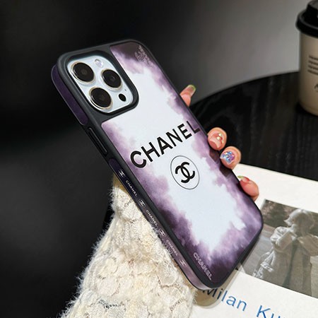 chanel 薄型 アイフォーン 15 ultra カバー