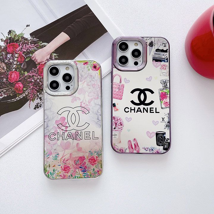 女性向け chanel ケース