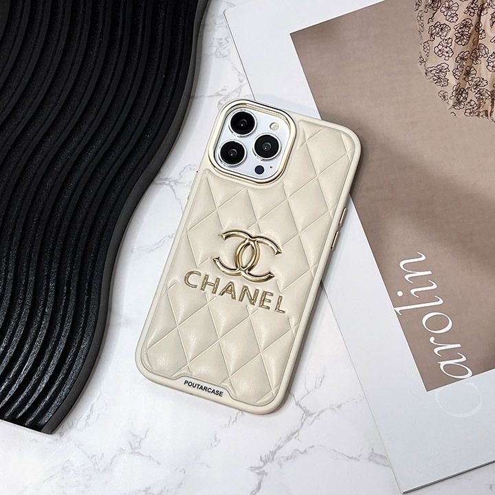 アイフォン 13 カバーchanel