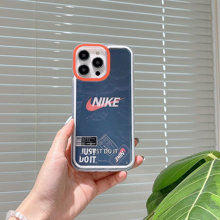 nike携帯ケース iphone 16 pro  max シリコーン