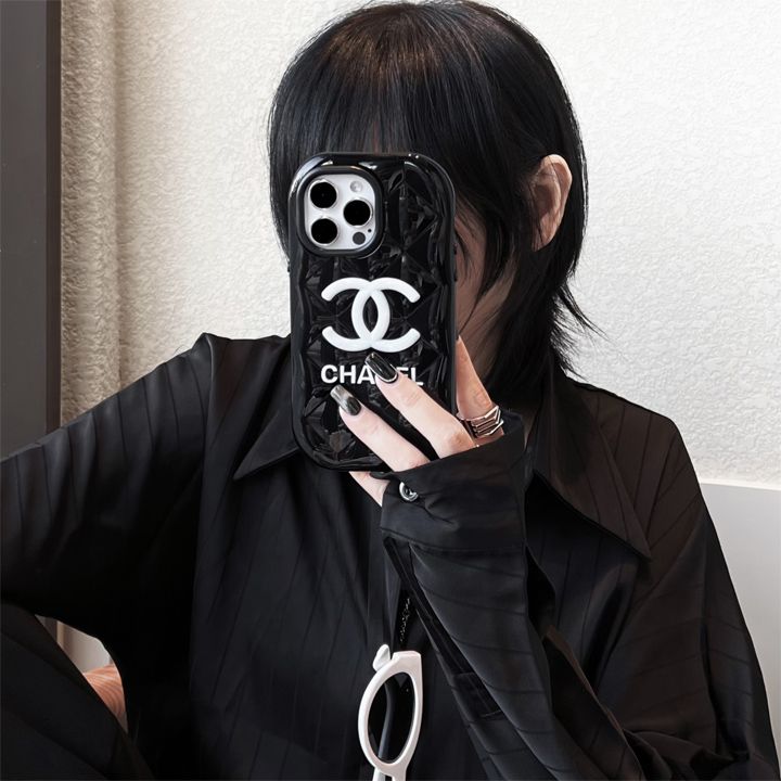 chanel iphone15タンド機能スマホケース